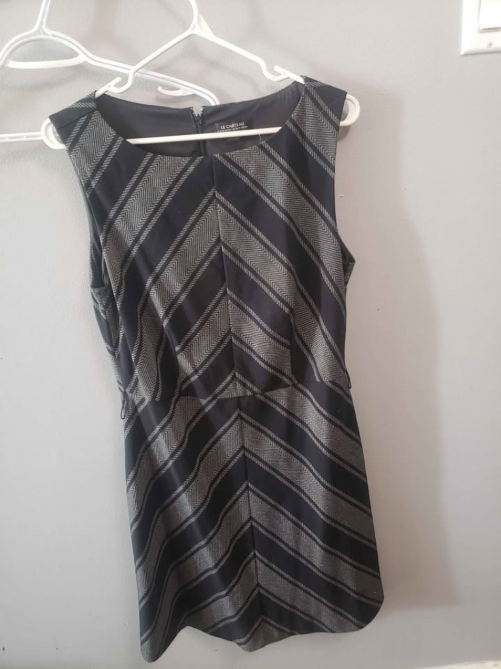 Le Château Black & Silver Chevron Sleeveless Dress